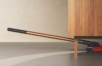 Dyson PencilWash: Premium Convenience or Overpriced Upgrade? Modern floor cleaner in use representing Dyson PencilWash